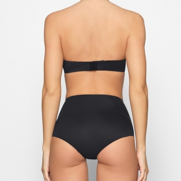 Skims NWT Smoothing Intimates Strapless Bra 44C Onyx - Picture 3 of 6